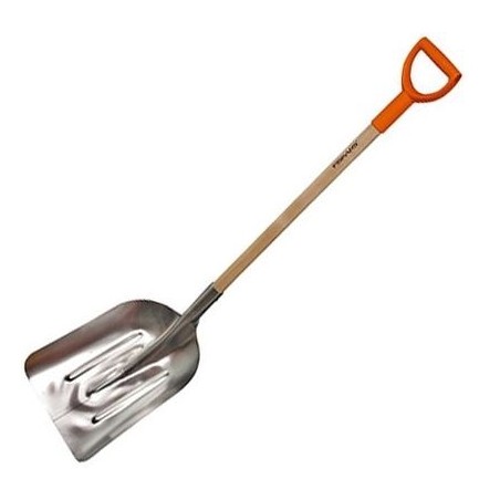 FISKARS Snow and Sand Shovel - 142000 with aluminium blade 1001637 | Newgardenmac.com