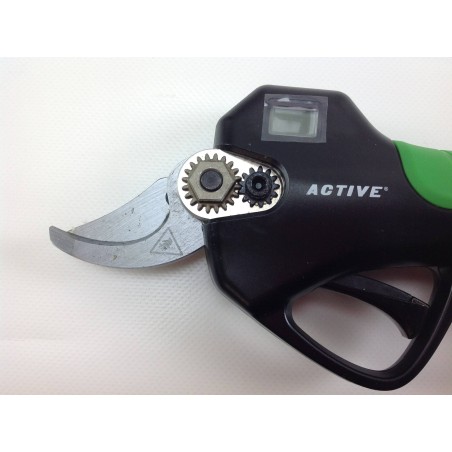 ACTIVE TIGERCUT 25 electronic scissor pruner including 2 Ah battery