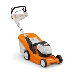 Cortacésped STIHL RMA443PV sin batería y cargador de batería cortado 41cm cesta 55lt | Newgardenmac.com