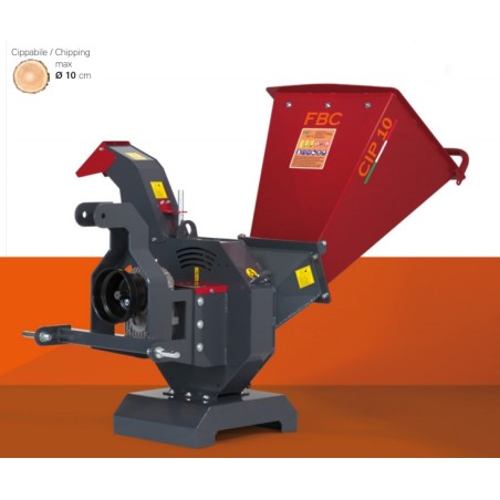 Astilladora biotrituradora FBC CIP.10.PF toma de fuerza Cardano accionada por tractor min 14 Hp | Newgardenmac.com