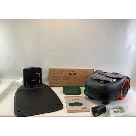 SEGWAY NAVIMOW i108E cordless robot mower 800 mq 5.1 Ah + 4G extension kit | Newgardenmac.com