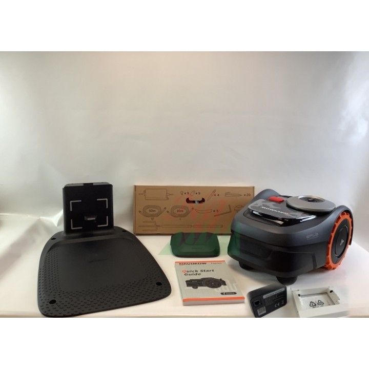 Segway Navimow i108E Autonomous Robotic Lawn Mower, 800m2, Cordless, with 4G Extension Kit | Newgardenmac.com