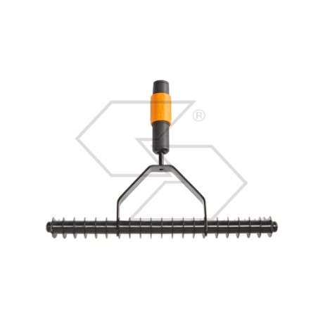 FISKARS QuikFit S leaf broom - 135551 for cleaning flowerbeds and borders 1000659 | Newgardenmac.com