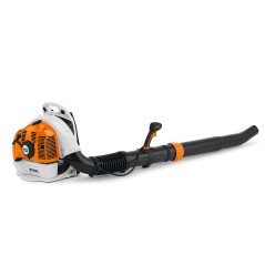 STIHL BR450 63.3 cc petrol blower, max air speed 99 m/s