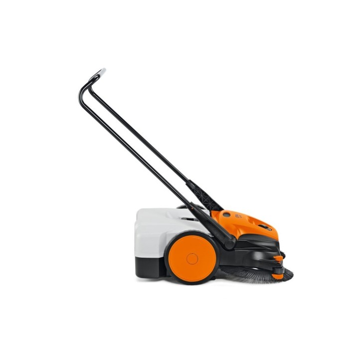 Barredora manual STIHL KG770, ancho de trabajo 77 cm, contenedor 50 Lt | Newgardenmac.com