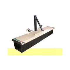 Professionelle Kehrmaschine TURF-EX GB60 Arbeitsbreite 1500 mm 8 Bürsten | Newgardenmac.com