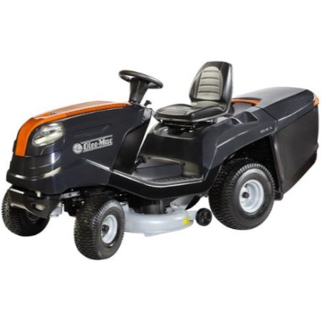 OLEOMAC OM95/16K K1600 452 cc tracteur de pelouse à éjection arrière 95 cm de coupe | Newgardenmac.com