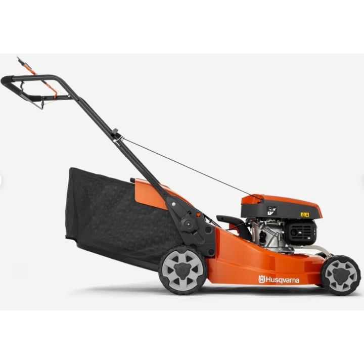 Tagliaerba semovente HUSQVARNA LC247S 139cc 2,2 kW larghezza taglio 47 cm | Newgardenmac.com