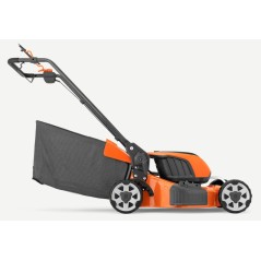 HUSQVARNA LC 251iS 36V self-propelled cordless lawn mower cutting width 51 cm | Newgardenmac.com