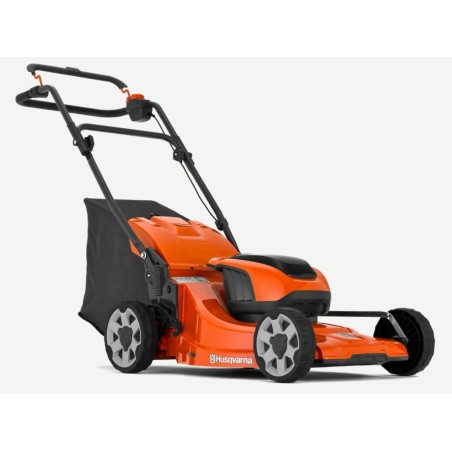 Tagliaerba a batteria HUSQVARNA LC 142i larghezza taglio 42 cm cesto 50 L | Newgardenmac.com