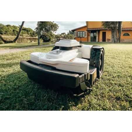Tondeuse robot AMBROGIO 4.0 ELITE jusqu'à 3200m² avec POWER UNIT PREMIUM