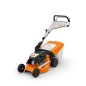 STIHL RM248T Tondeuse à essence 139 cc, largeur de coupe 46 cm, bac de ramassage 55 L