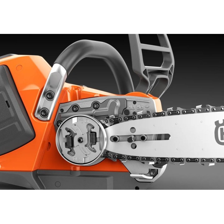 HUSQVARNA 542i XP 36V 1.8kW battery-powered chainsaw, 35cm bar length | Newgardenmac.com