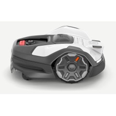 Robot cortacésped HUSQVARNA AUTOMOWER 405VE BLACK de 900 m2 sin cable perimetral | Newgardenmac.com