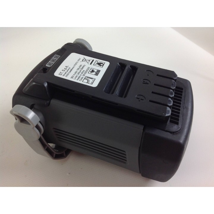Batteria al litio 36V 4.4 Ah per rasaerba tosaerba COMBI 36 AE COMBI 40 AE | Newgardenmac.com