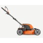 Tondeuse à gazon autotractée HUSQVARNA LB246iS 36V à batterie, largeur de coupe 46 cm