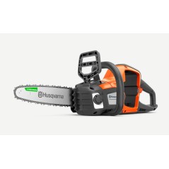 HUSQVARNA 215i 36V 0.9kW cordless chainsaw, 30cm bar length | Newgardenmac.com