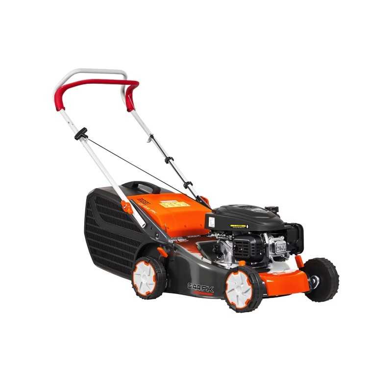 Tagliaerba a scoppio a spinta OLEOMAC G44PK COMFORT 123cc taglio 41cm cesto 60L 66219005E5 Tagliaerba a scoppio a spinta OLEOMAC G44PK COMFORT 123cc taglio 41cm cesto 60L 66219005E5
