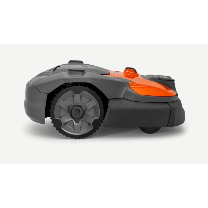 Robot tagliaerba professionale HUSQVARNA AUTOMOWER 580EPOS 16000mq Vision Ai | Newgardenmac.com