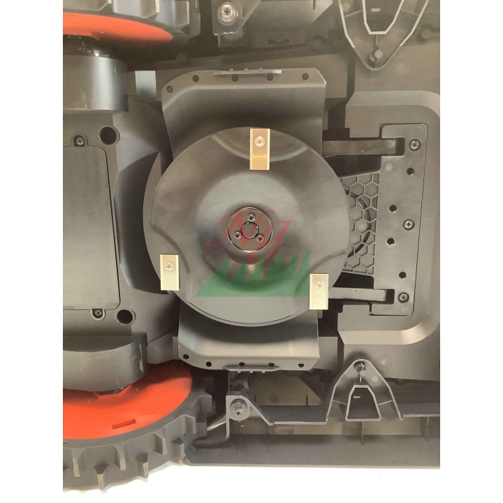OUTLET - EXPO - DCK AUTONOMOUS 2000m2 robot lawnmower Wi-Fi - 4G - Bluetooth LiDAR AI | Newgardenmac.com