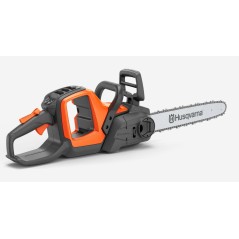 Akku-Kettensäge HUSQVARNA 242i 36 V, 1,4 kW, Schwertlänge 40,6 cm | Newgardenmac.com
